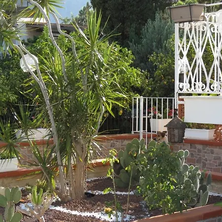 Petronilla Apartment